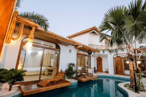 Thi công mái lá cho resort, khu nghỉ dưỡng